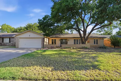 4518 63rd St, Lubbock, TX 79414