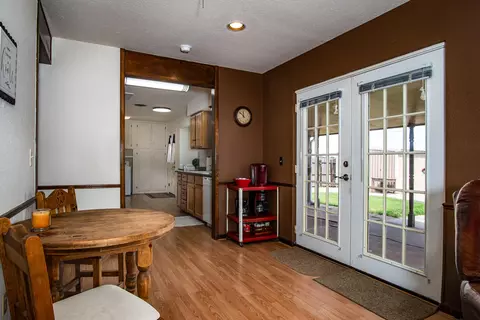 Entry Way - 325 Apache Trl, Tulia, TX 79088 photo 1 of 4