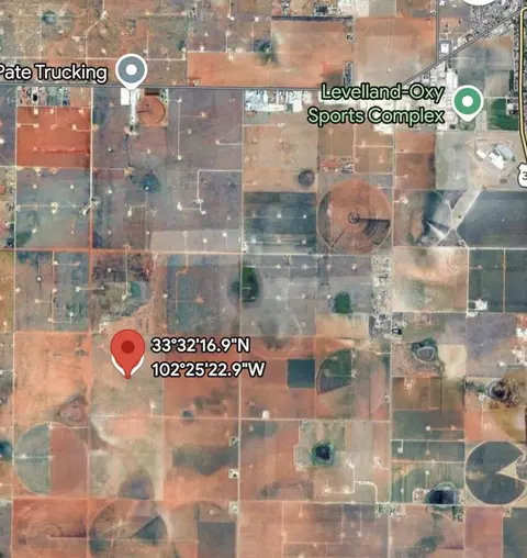 Horseshoe Road, Levelland, TX 79336