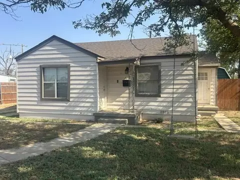 123 Hicks Pl, Levelland, TX 79336
