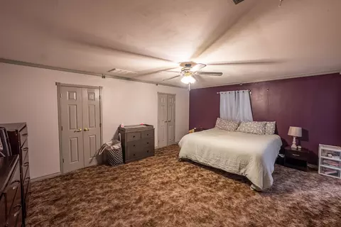 Bedroom - 8503 E County Rd 5500, Idalou, TX 79329 photo 1 of 5