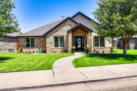 1204 N 14th Pl, Wolfforth, TX 79382
