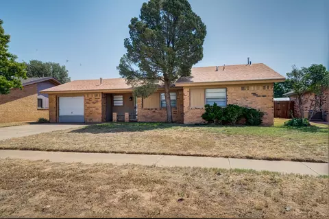 1602 Aberdeen Ave, Wolfforth, TX 79382