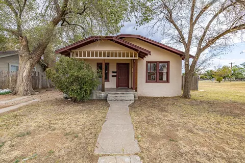 2010 15th St, Lubbock, TX 79401