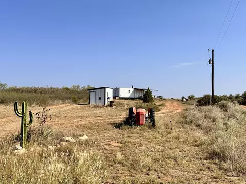944 County Road 129, Dickens, TX 79229