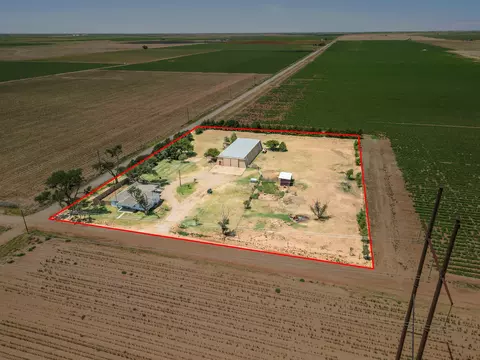 3298 Hawk Rd, Levelland, TX 79336