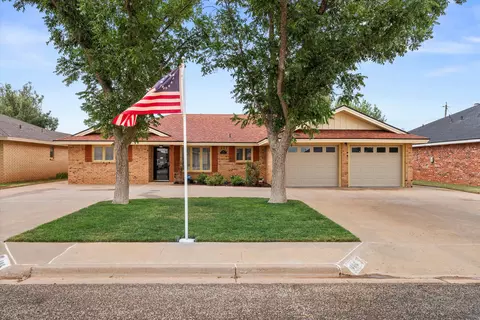 406 E Jackson St, Levelland, TX 79336