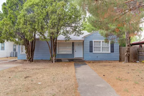 2206 32nd St, Lubbock, TX 79411