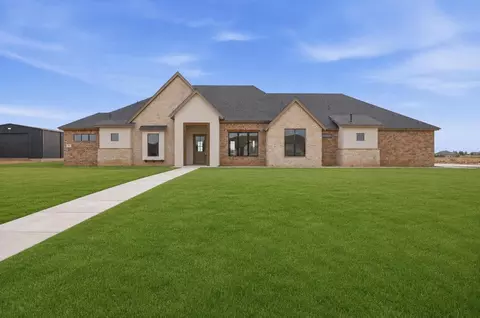 309 Maple St, New Home, TX 79381