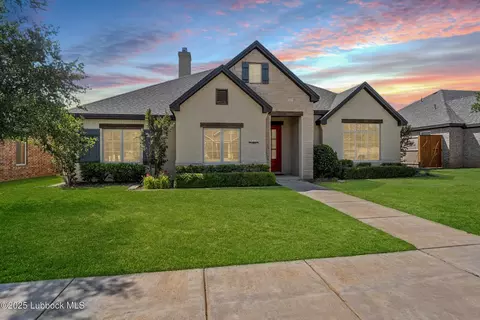 623 N 9th St, Wolfforth, TX 79382