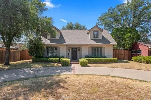 3203 32nd St, Lubbock, TX 79410