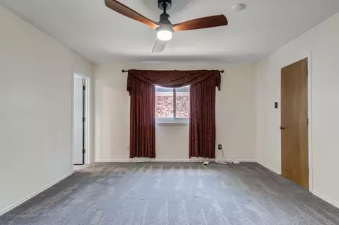 Bedroom - 6902 Elgin Ave, Lubbock, TX 79413 photo 2 of 8