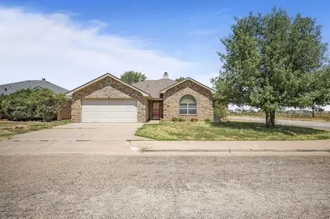 2102 97th St, Lubbock, TX 79423