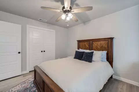 Bedroom - 6802 54th St, Lubbock, TX 79407 photo 5 of 5