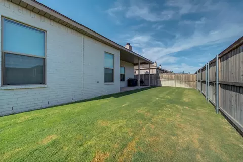 Exterior - 6802 54th St, Lubbock, TX 79407 photo 5 of 5