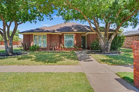5604 95th St, Lubbock, TX 79424