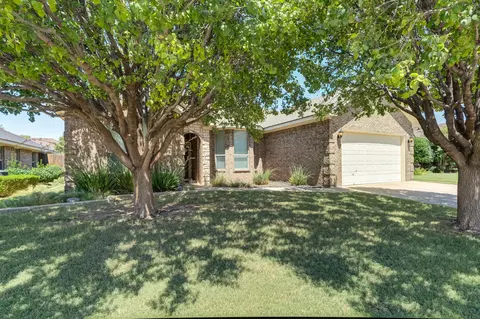 6308 93rd St, Lubbock, TX 79424