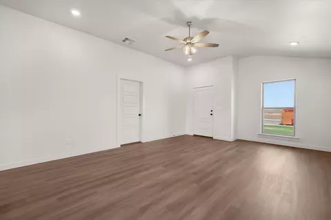 Living - 5629 Smith St, Lubbock, TX 79416 photo 3 of 5
