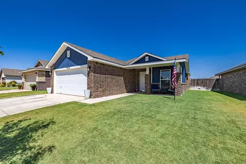 7434 32nd St, Lubbock, TX 79407