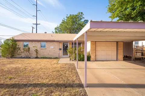 1601 69th St, Lubbock, TX 79412