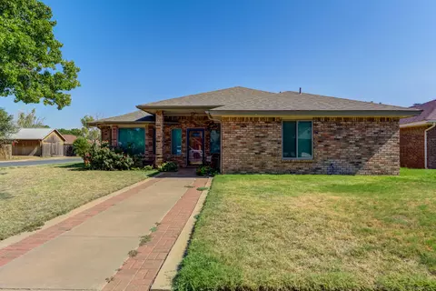5920 72nd St, Lubbock, TX 79424