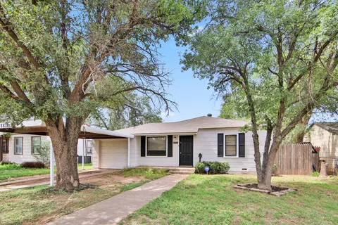 2810 42nd St, Lubbock, TX 79413