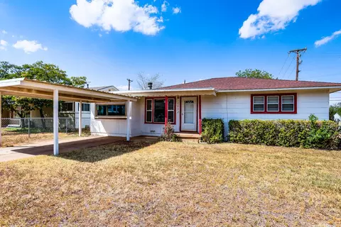 2802 3rd St, Lubbock, TX 79415