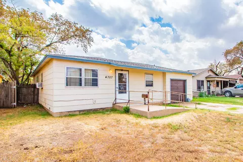 4707 38th St, Lubbock, TX 79414