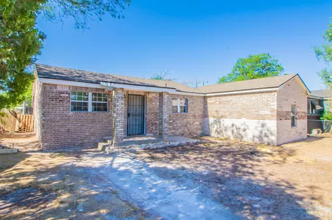 3003 Grinnell St, Lubbock, TX 79415
