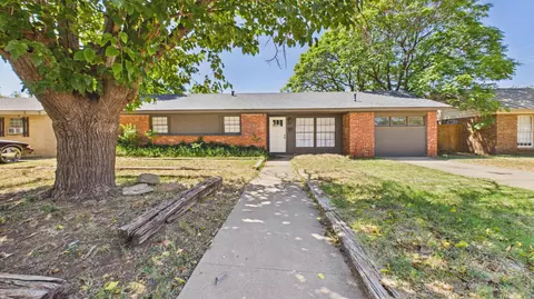 5115 42nd St, Lubbock, TX 79414