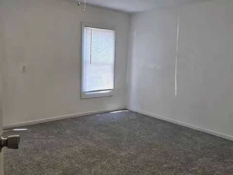 224 E 6th St, Idalou, TX 79329 photo 5