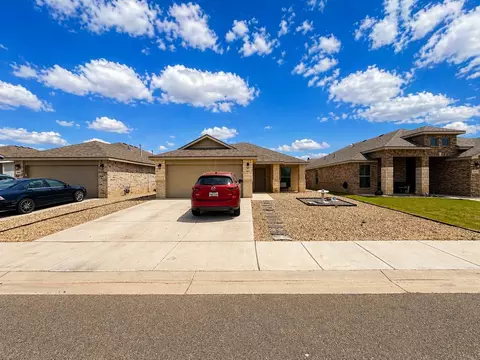 3021 Valencia Ave, Lubbock, TX 79407