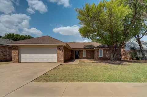5726 92nd St, Lubbock, TX 79424