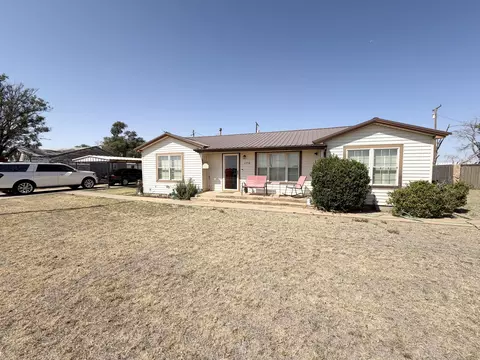 2258 Farm To Market 179, Hale Center, TX 79041