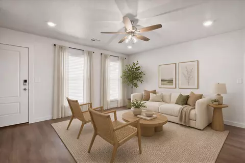Living - 5543 Smith St, Lubbock, TX 79416 photo 4 of 7