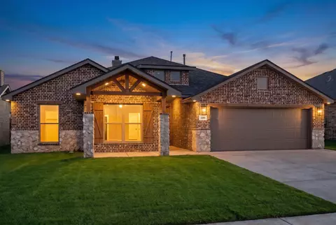 1209 E 32nd St, Wolfforth, TX 79382