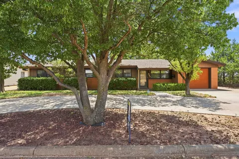 509 2nd Pl, Abernathy, TX 79311