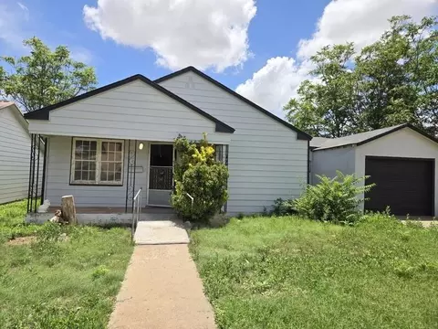 616 E 13th St, Littlefield, TX 79339
