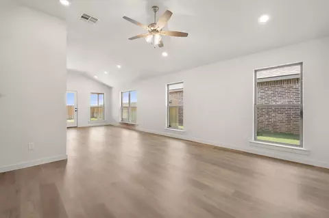 Living - 5633 Rice St, Lubbock, TX 79416 photo 3 of 6