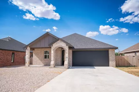 402 W 5th St, Denver City, TX 79323