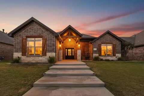 7514 55th St, Lubbock, TX 79407