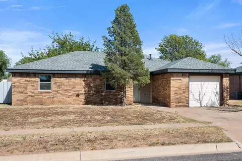 1702 Aberdeen Ave, Wolfforth, TX 79382