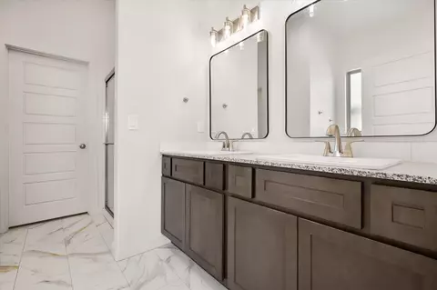 Entry Way - 8513 24th St, Lubbock, TX 79407 photo 3 of 4