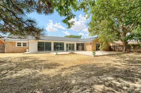 Exterior - 822 Itasca St, Plainview, TX 79072 photo 10 of 13