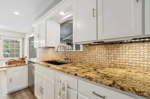 Kitchen - 822 Itasca St, Plainview, TX 79072 photo 5 of 5