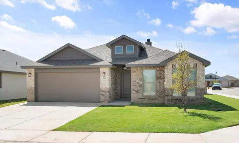 3201 Harvest Ave, Wolfforth, TX 79382