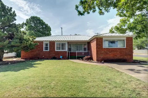 5019 40th St, Lubbock, TX 79414