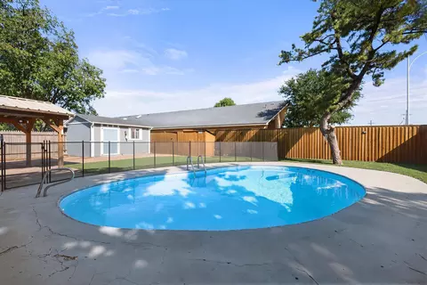 Exterior - 3402 68th Dr, Lubbock, TX 79413 photo 3 of 5