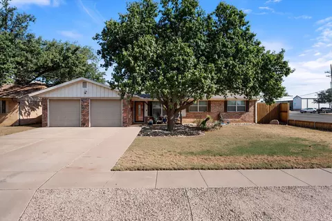 3402 68th Dr, Lubbock, TX 79413