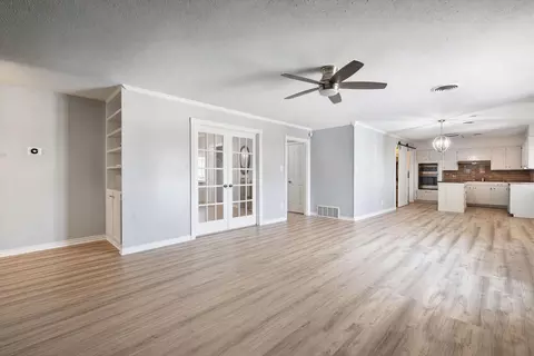 Living - 3402 68th Dr, Lubbock, TX 79413 photo 5 of 5